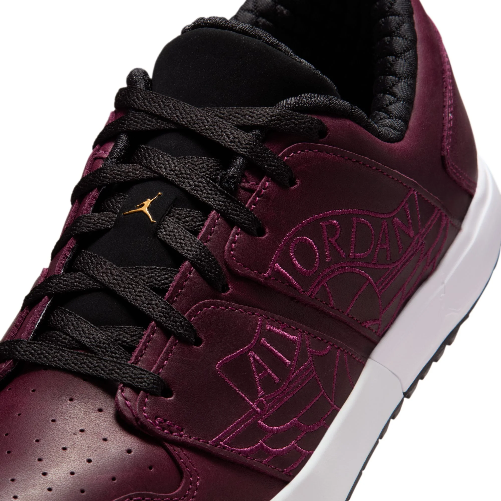 Air Jordan "Nu Retro 1 Golf" M - White / Bordeaux / Black - Image 4