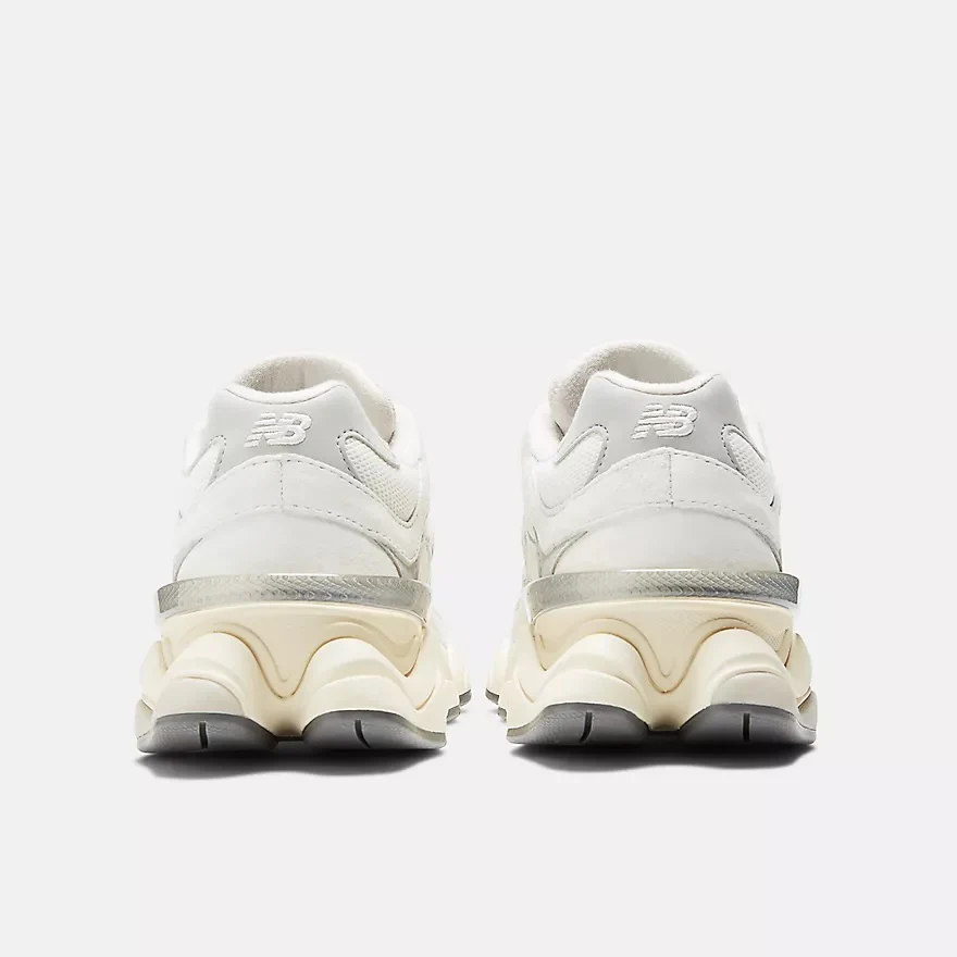 New Balance "9060" Womens - White / Grey - Image 4