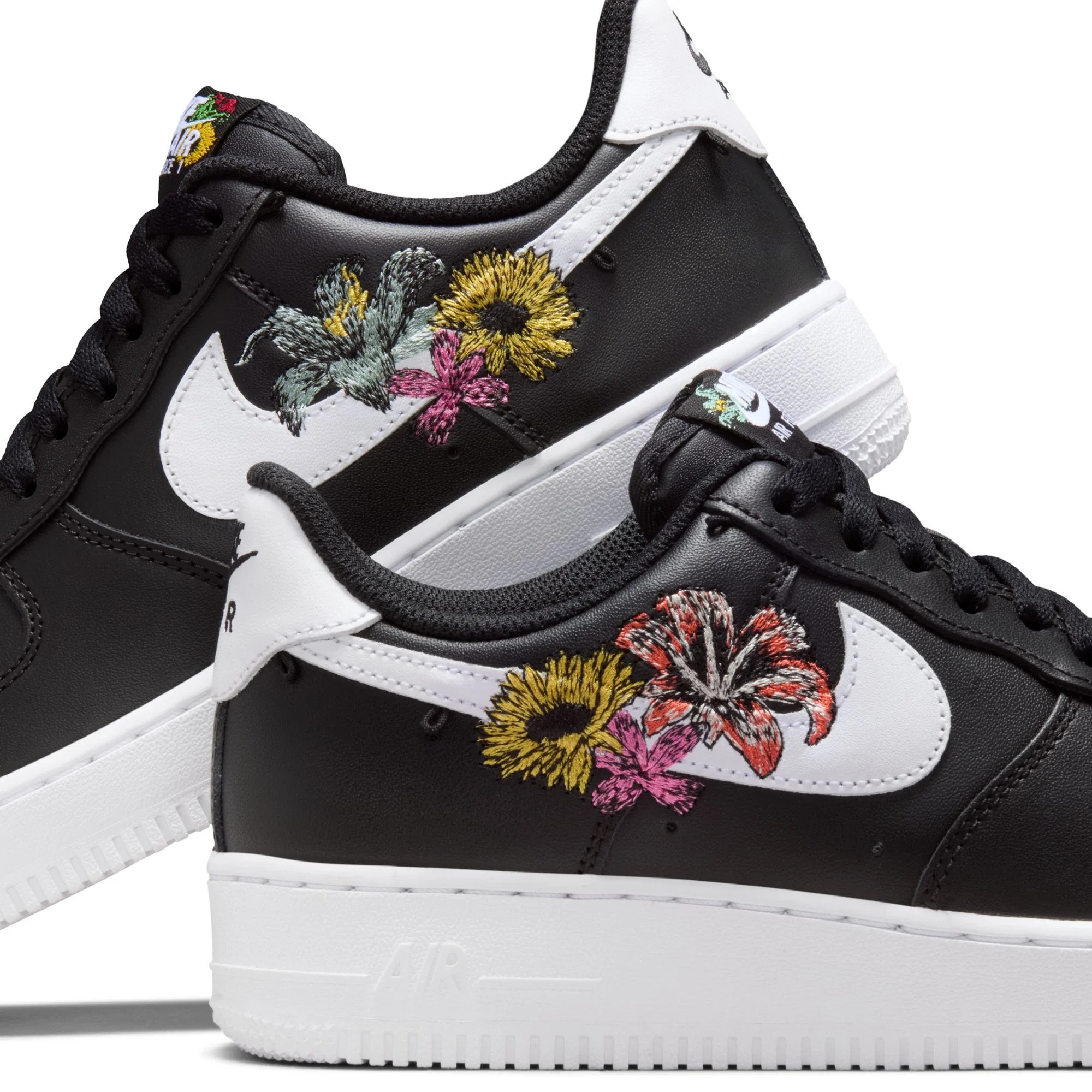 Nike "Air Force 1 '07 PRM" Womens - Black / White / Metallic Gold - Image 7