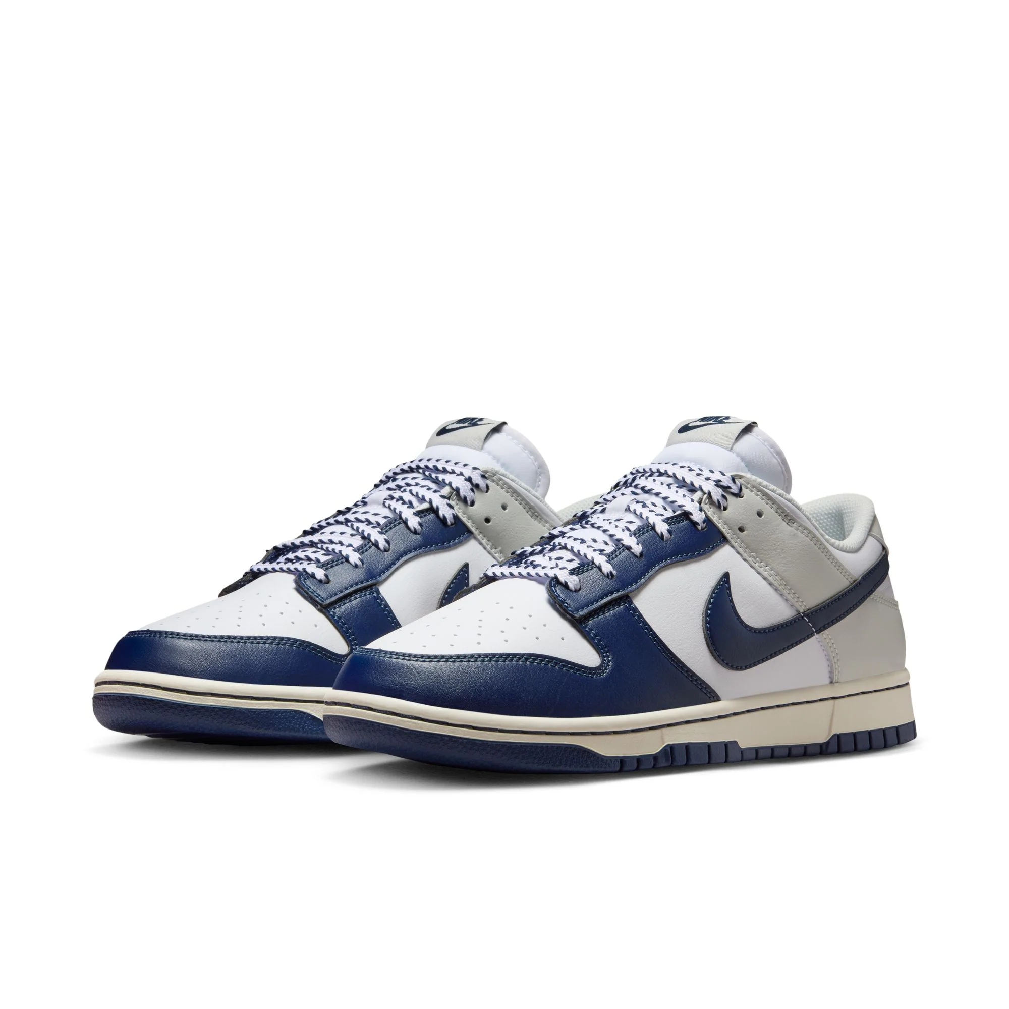 Nike "Dunk Low Retro" M - White / Midnight Navy - Image 3
