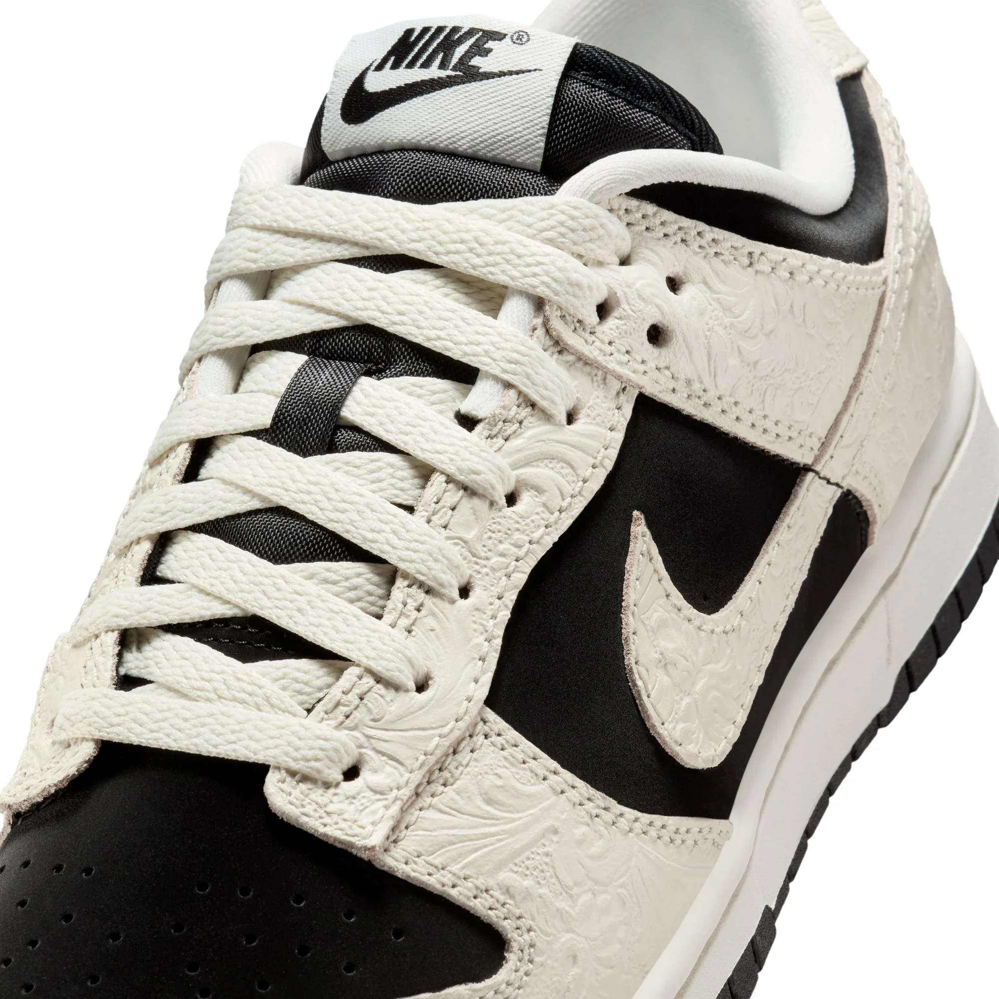 Nike "Dunk Low" Womens - Black / Sail - Image 3
